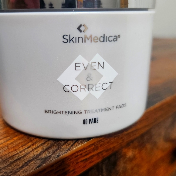 SkinMedica Even & Correct Brightening Pads - Even & Correct Dark Spot cream. - Picture 6 of 11